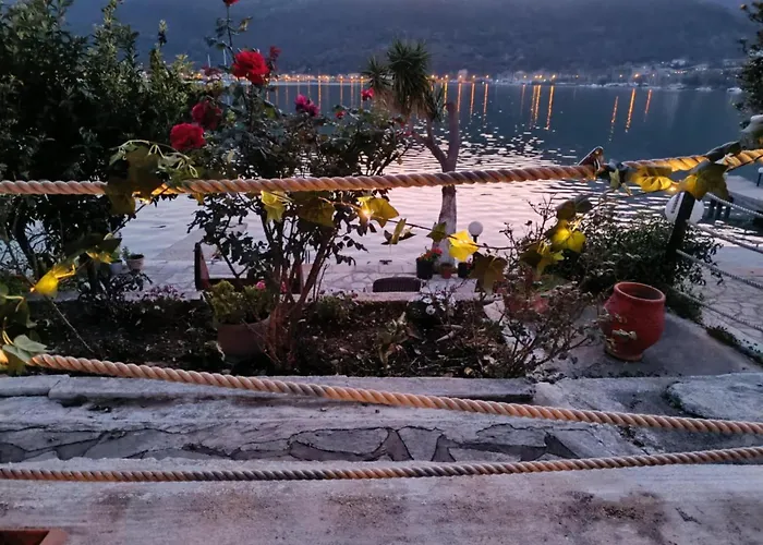 Geni Bay